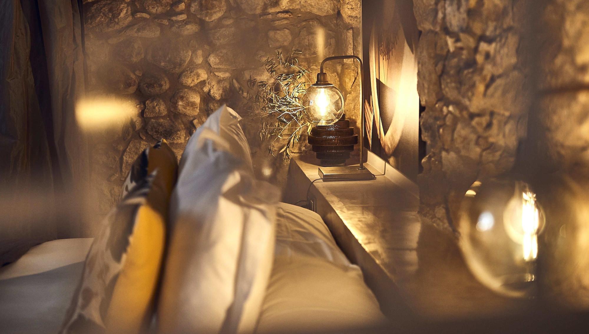 Hotel Castell D'Emporda La Bisbal d'Emporda Экстерьер фото
