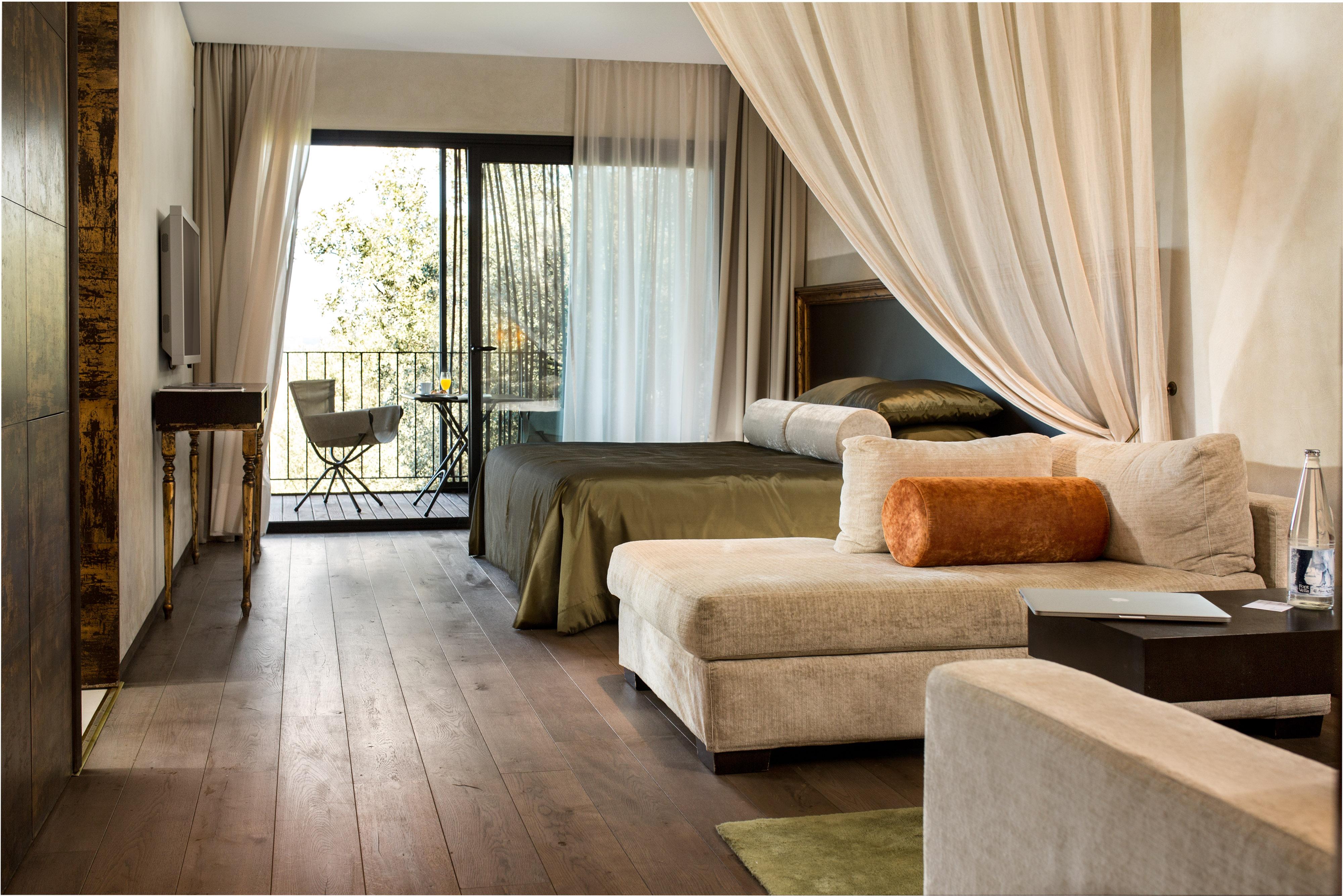 Hotel Castell D'Emporda La Bisbal d'Emporda Экстерьер фото