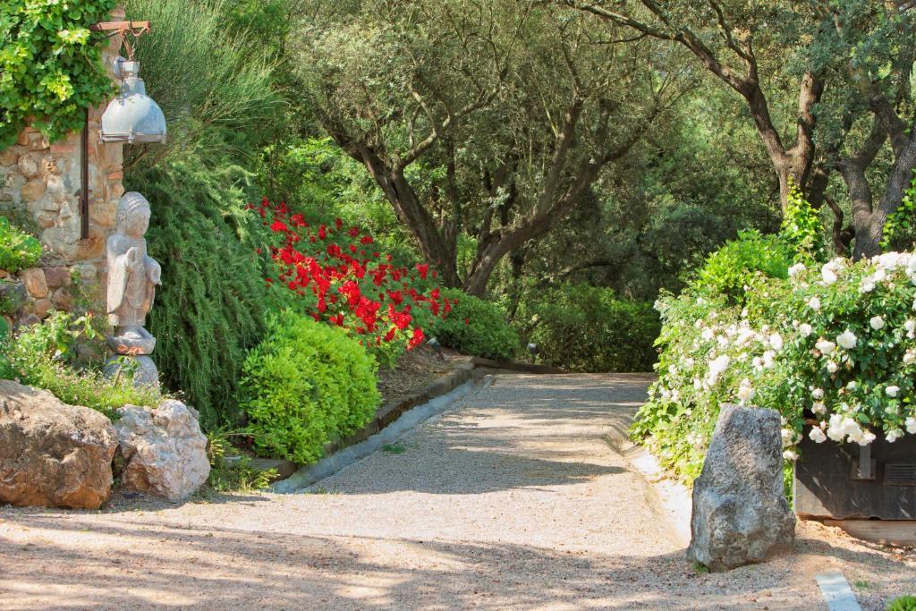 Hotel Castell D'Emporda La Bisbal d'Emporda Номер фото